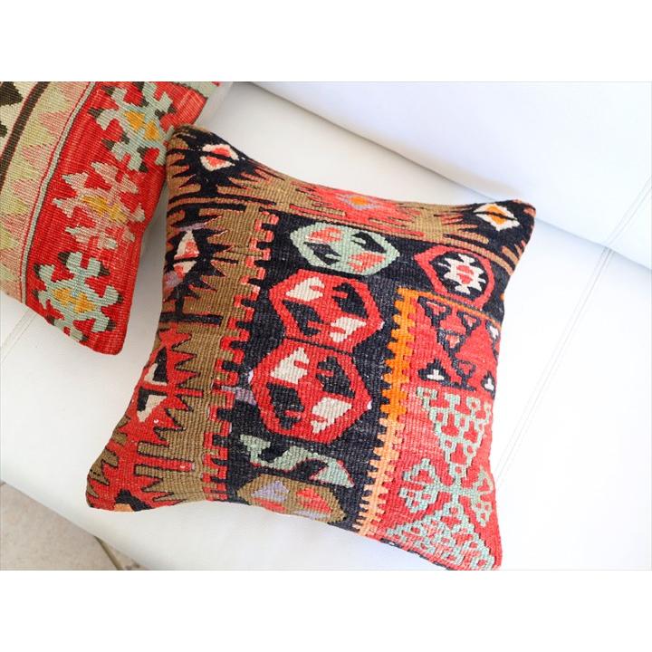 オールドキリム クッションカバー 35×36cm カイセリ チフカナット Old Kiilim Cushion | ブランド登録なし | 02