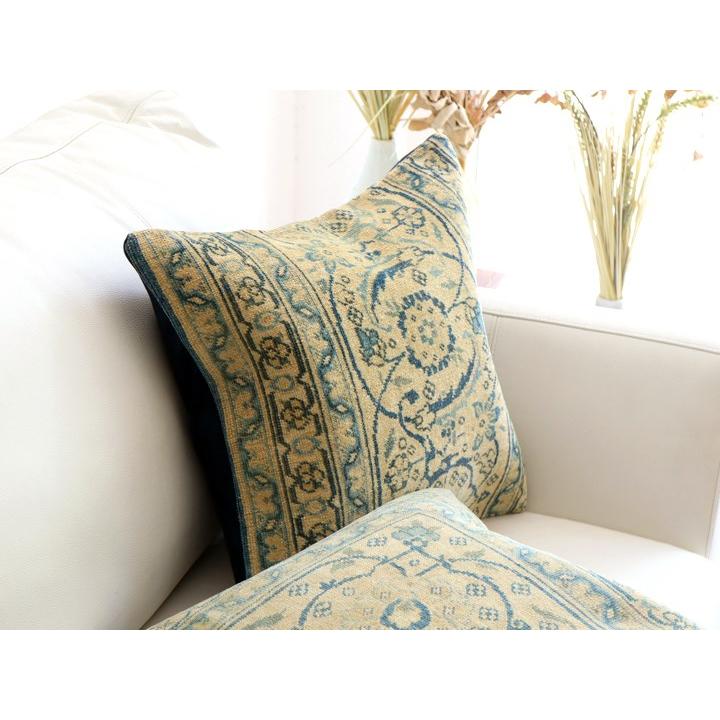 ヴィンテージ 絨毯クッション 45×43cm ブリーチしたアンティーク加工 Old Carpet Cushion | ブランド登録なし | 01