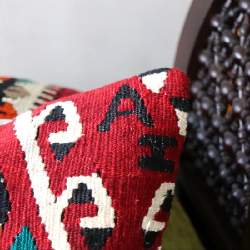 オールドキリム クッションカバーカイセリ地方 チフカナットキリム |  | 04