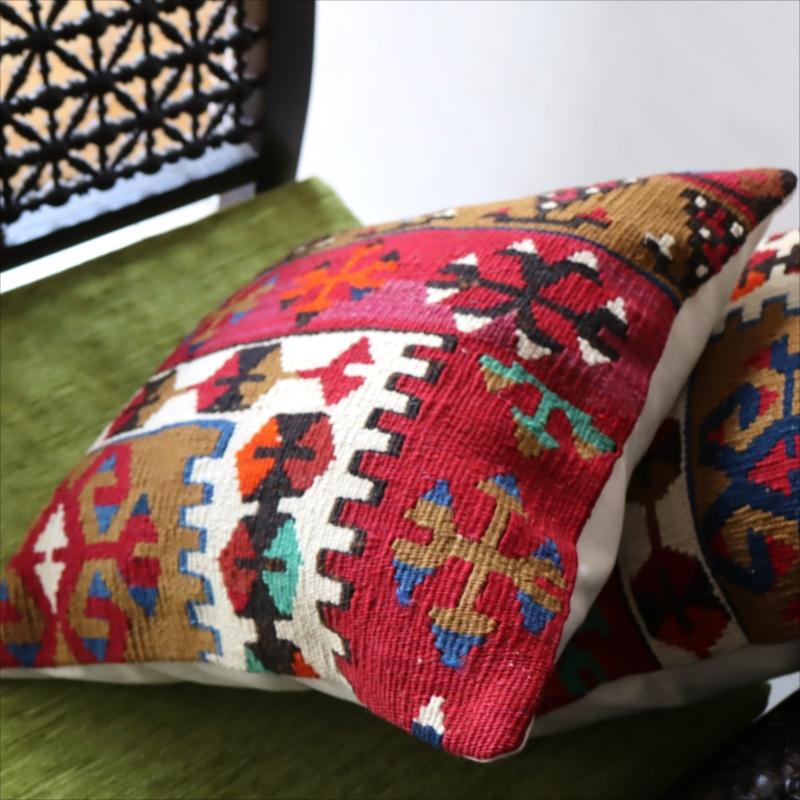 オールドキリム クッションカバーカイセリ地方 チフカナットキリム |  | 04