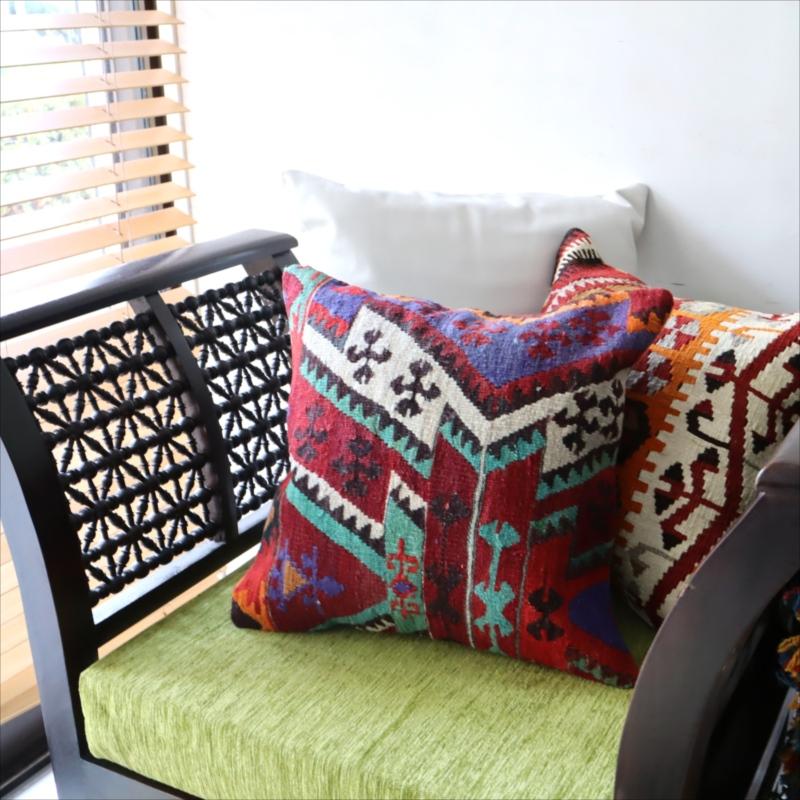 オールドキリム クッションカバーカイセリ地方 チフカナットキリム |  | 04