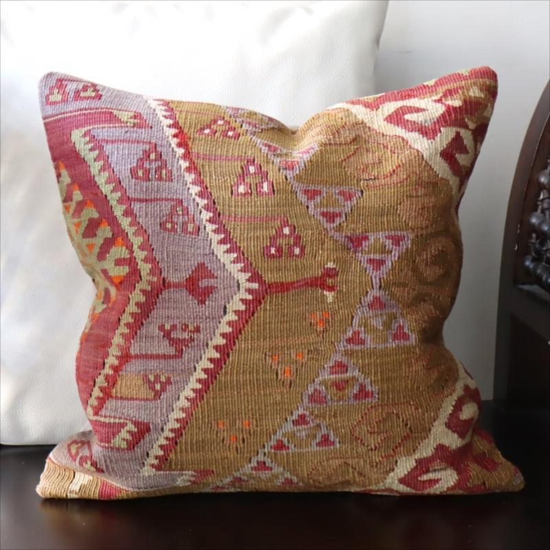 オールドキリム クッションカバーカイセリ地方 チフカナットキリム | 