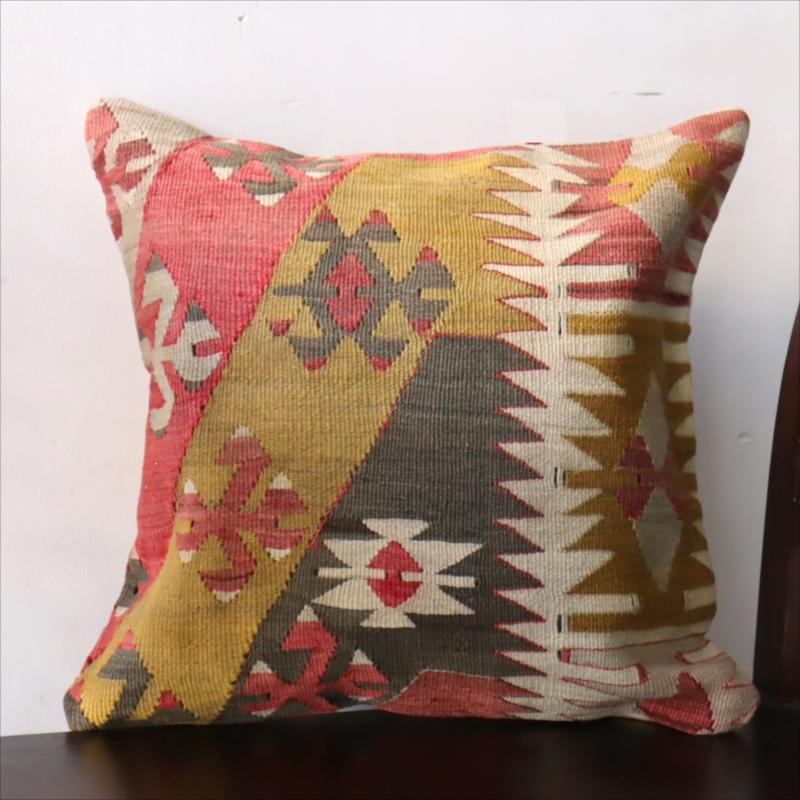 オールドキリム クッションカバートルコ南部アダナ地方 チフカナットキリム | 