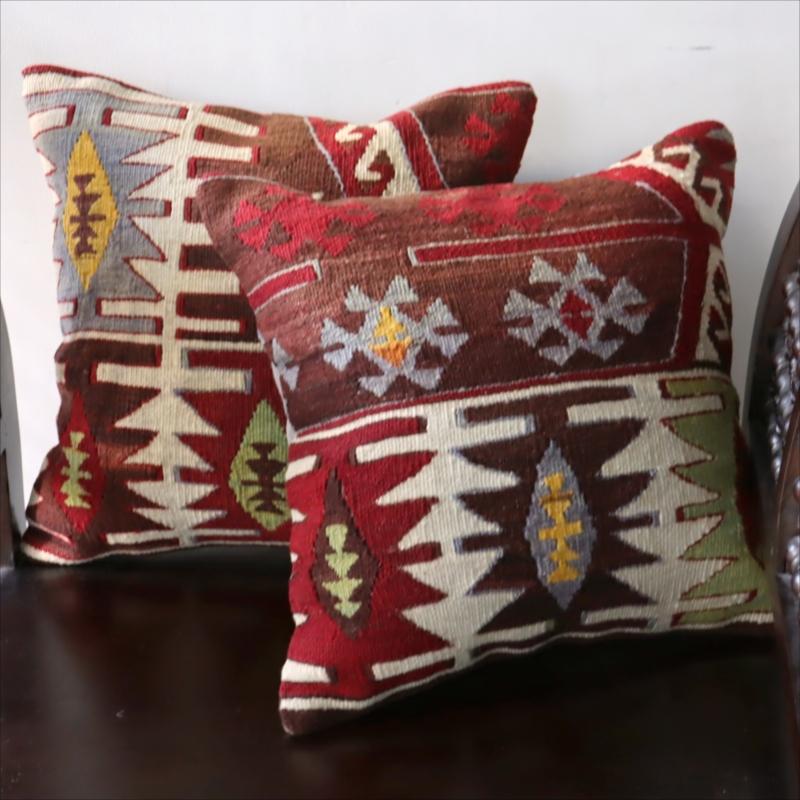 オールドキリム クッションカバートルコ南部アダナ地方 チフカナットキリム |  | 03