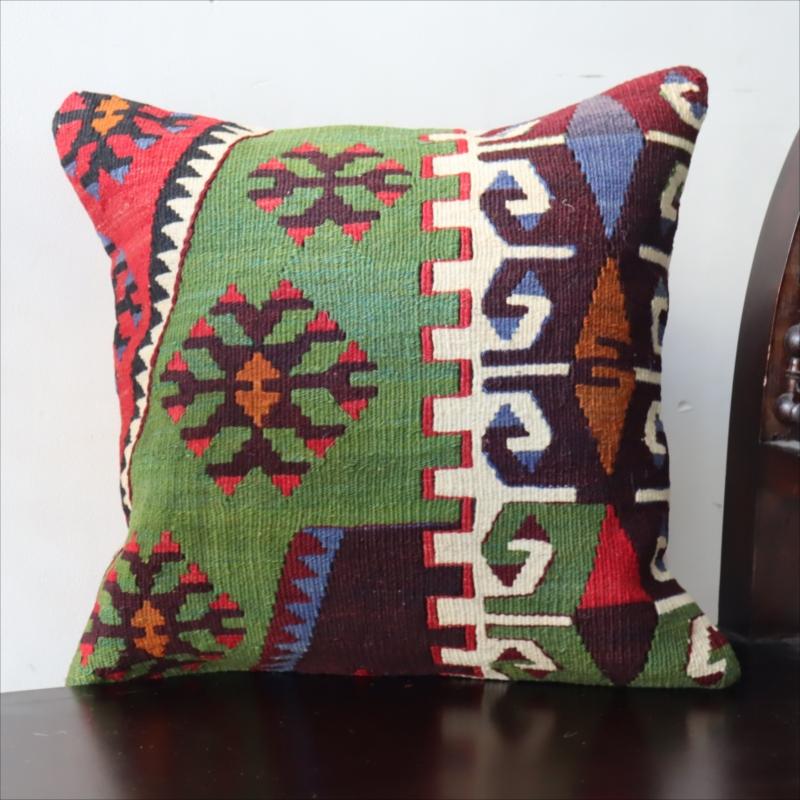 オールドキリム クッションカバーマラテヤ チフカナットキリム | 