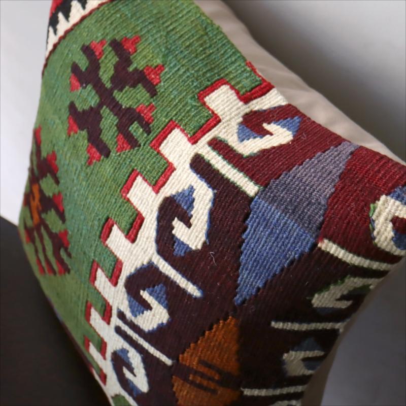 オールドキリム クッションカバーマラテヤ チフカナットキリム |  | 03