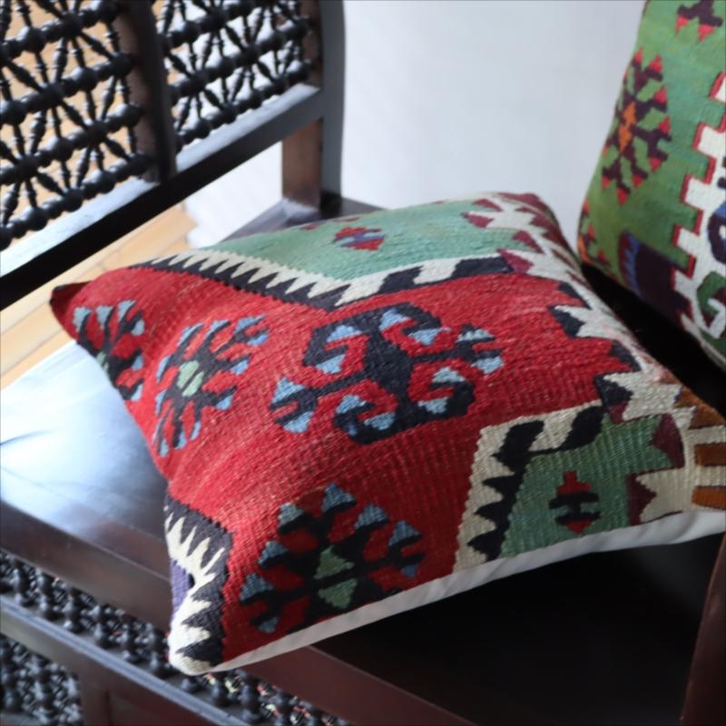 オールドキリム クッションカバーマラテヤ チフカナットキリム |  | 04