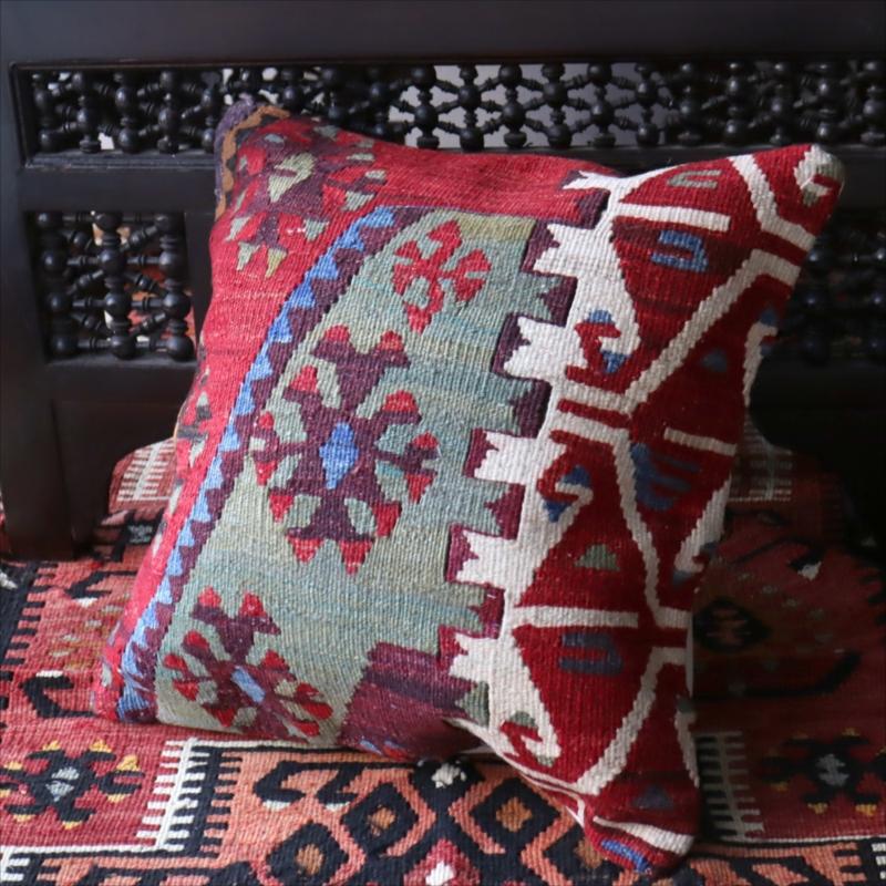 オールドキリム クッションカバーマラテヤ チフカナットキリム |  | 03