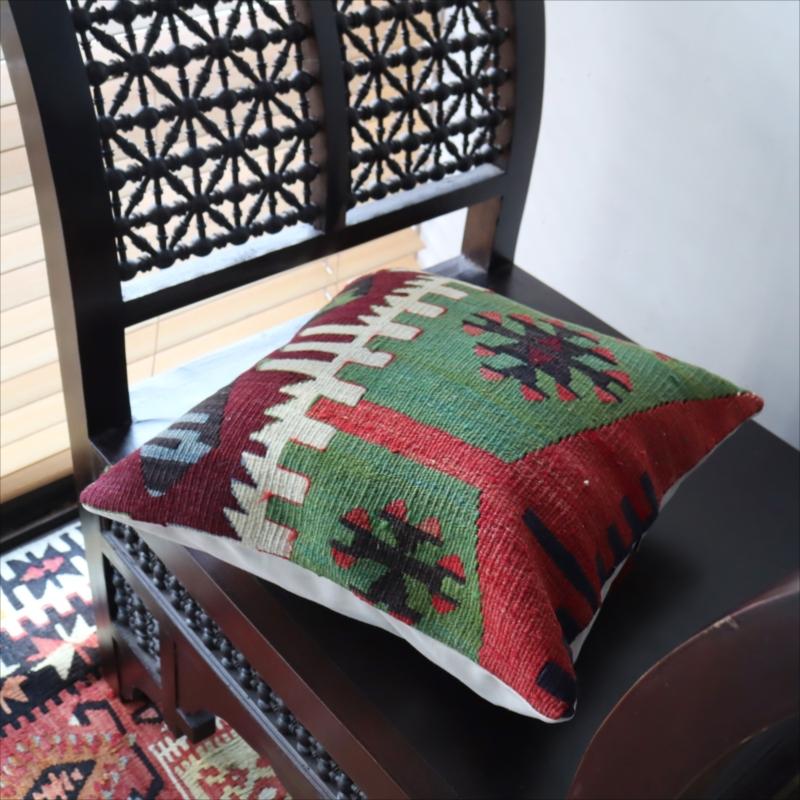 オールドキリム クッションカバーマラテヤ チフカナットキリム |  | 02