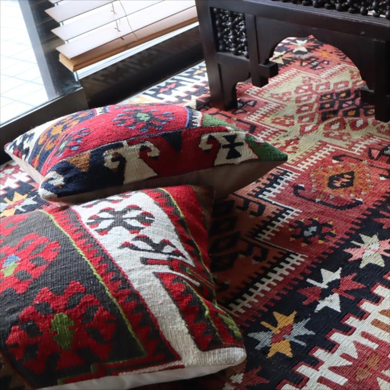 オールドキリム クッションカバーマラテヤ チフカナットキリム |  | 04