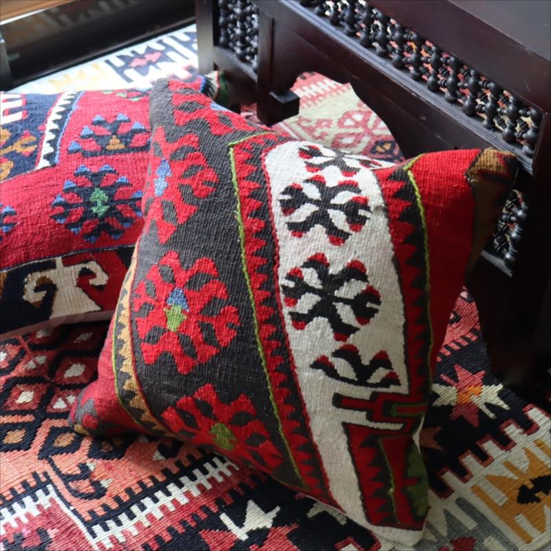 オールドキリム クッションカバーマラテヤ チフカナットキリム |  | 01