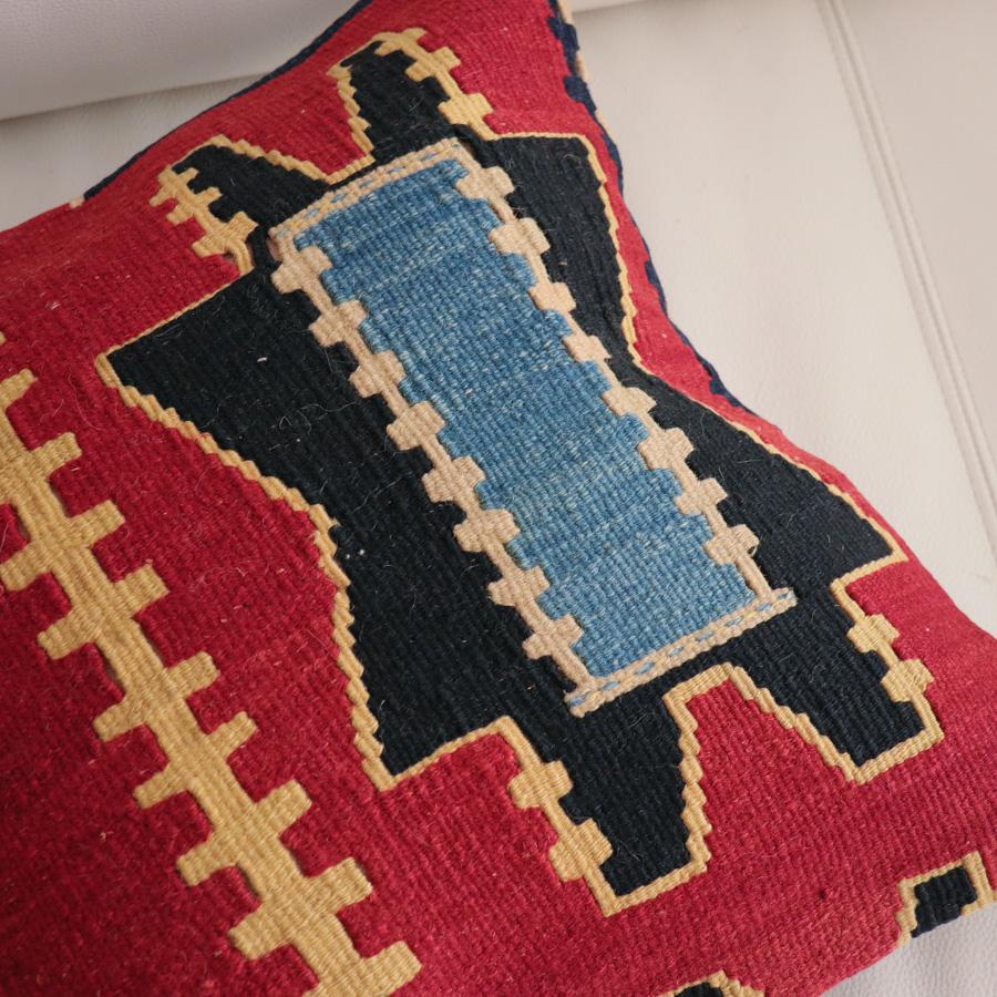 オールドキリム クッションカバー 40cm角 40×40cm コンヤ　サンドゥック　トルコキリム |  | 02