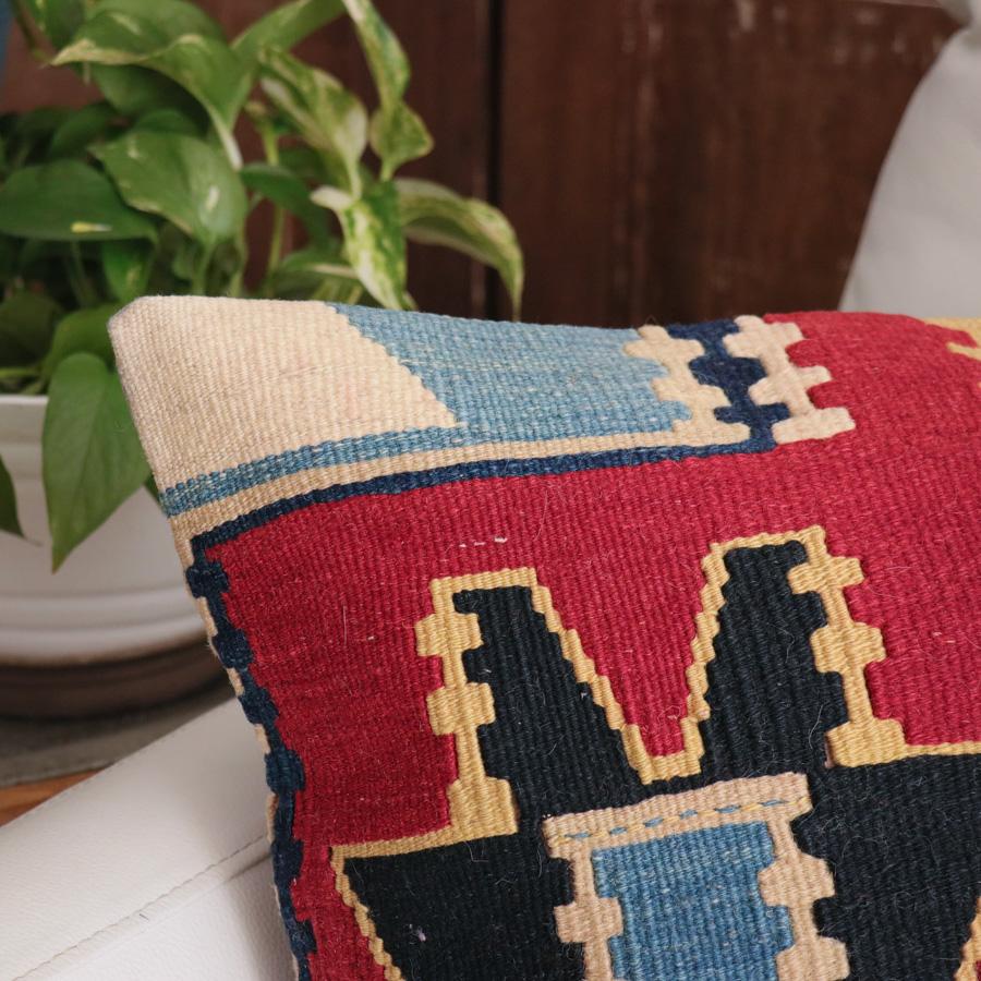 オールドキリム クッションカバー 40cm角 40×40cm コンヤ　サンドゥック　トルコキリム |  | 01