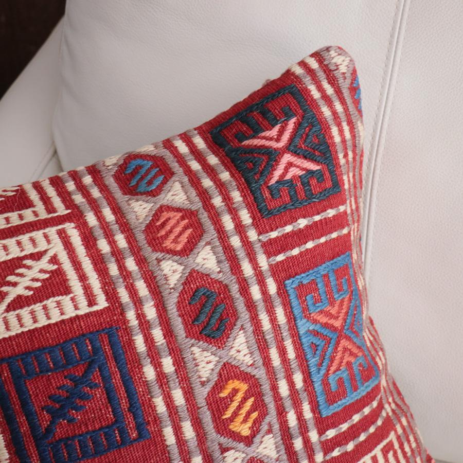 オールドキリム クッションカバー 40cm角 40×40cm ベルガマ ジジム |  | 01