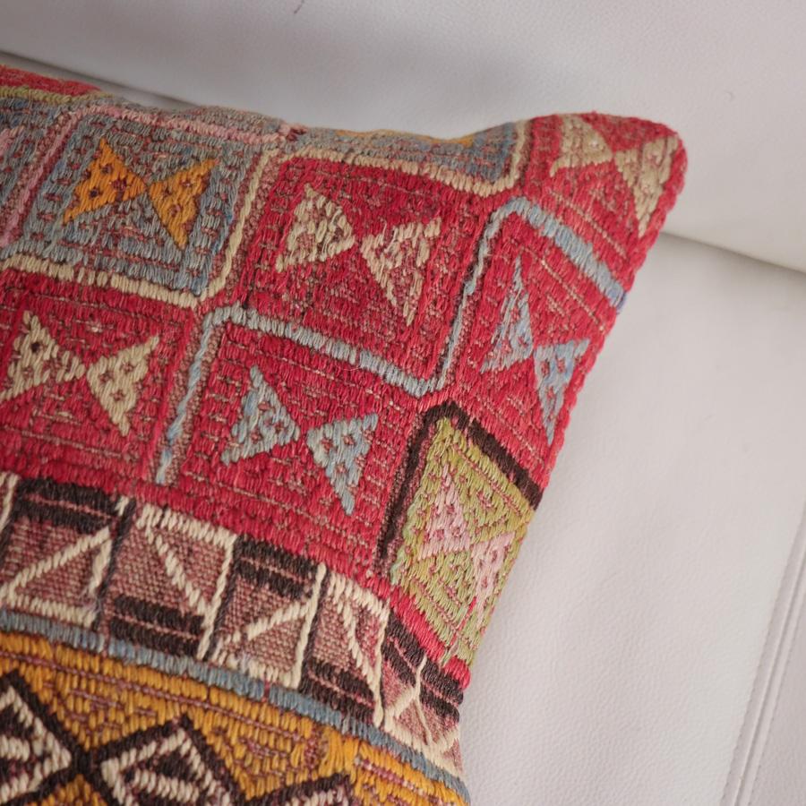 オールドキリム クッションカバー 40cm角 40×40cm アフィヨン ジジム |  | 03