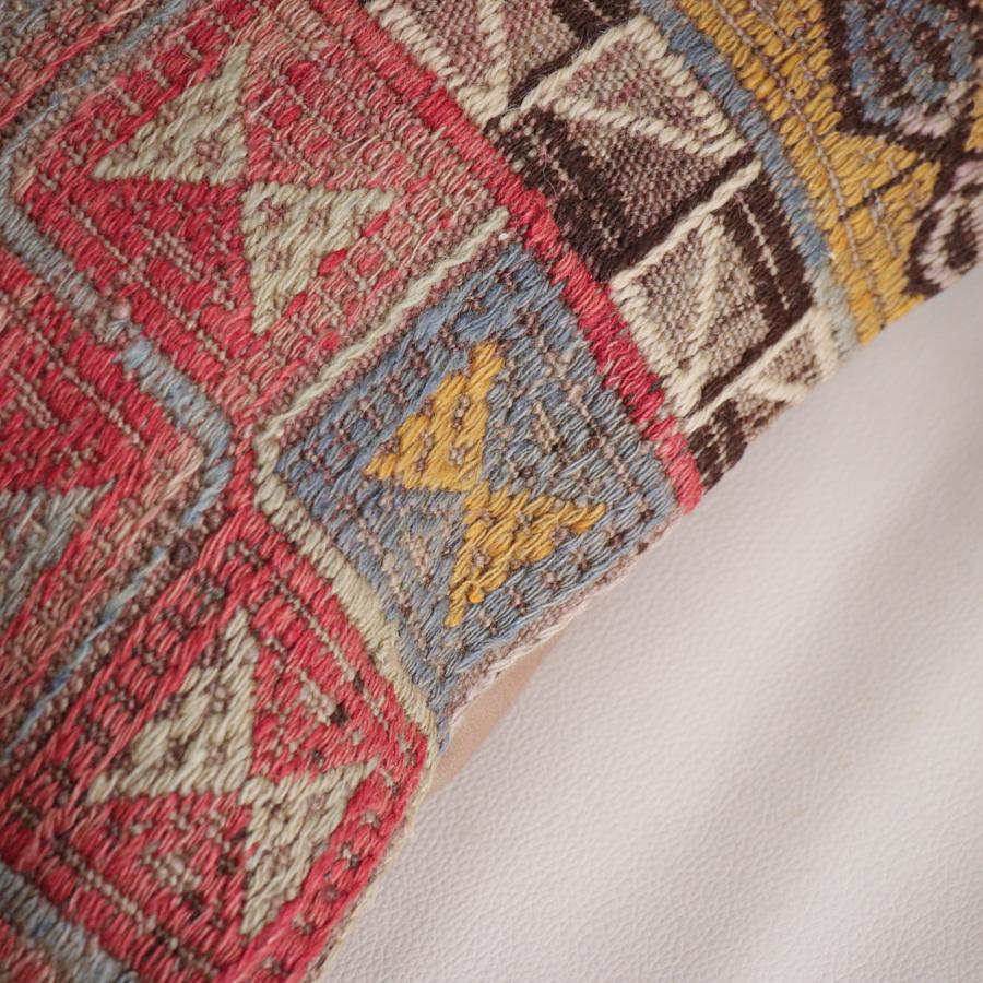 オールドキリム クッションカバー 40cm角 40×40cm アフィヨン ジジム |  | 03