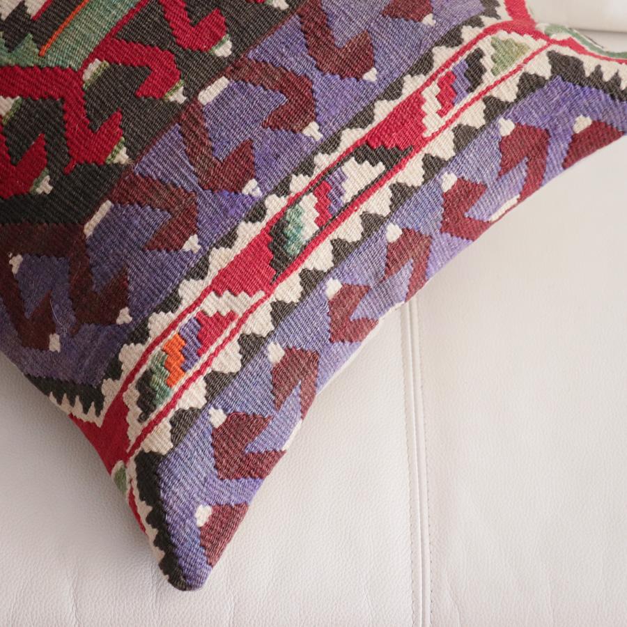 オールドキリム クッションカバー 40cm角 40×41cm エシュメ |  | 02