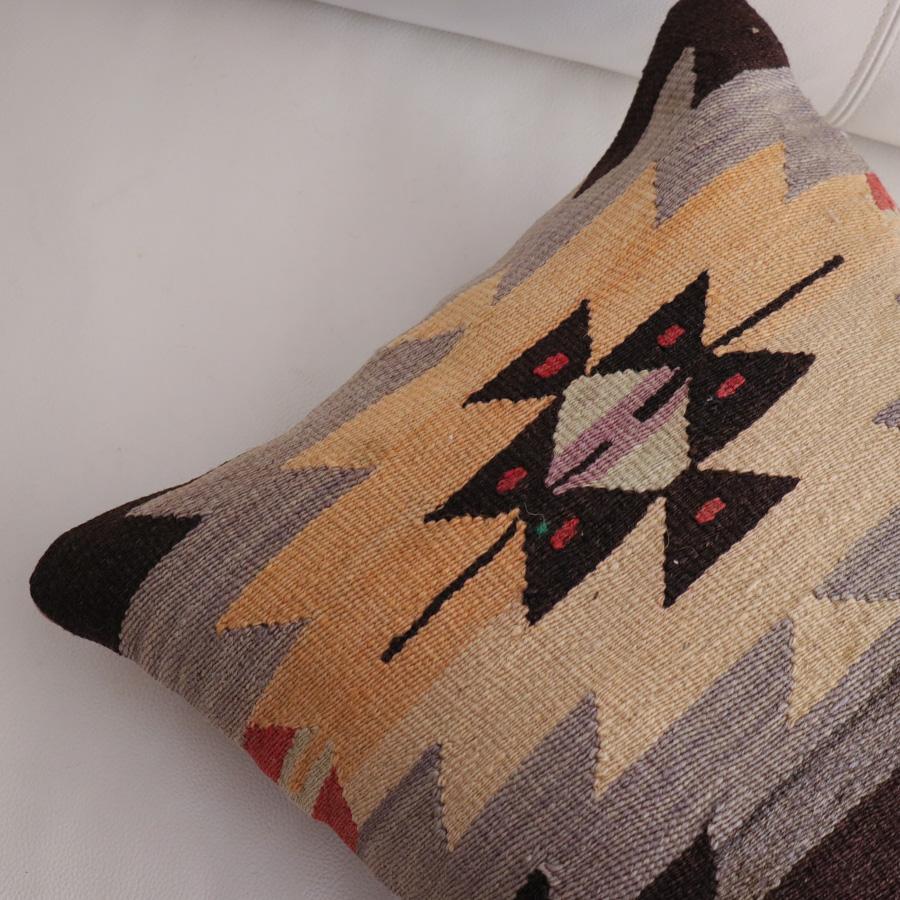 オールドキリム クッションカバー 40cm角 40×40cm アダナ　イーブルアイ　ジグザグ |  | 01