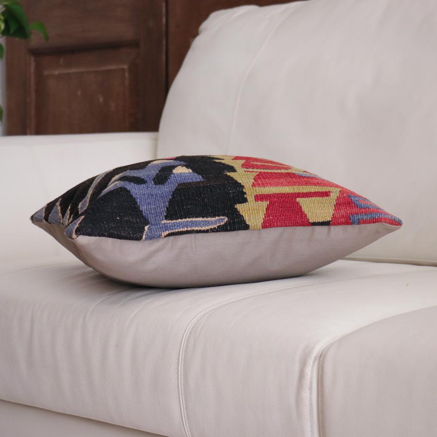 オールドキリム クッションカバー 40cm角 40×40cm アフィヨン |  | 03