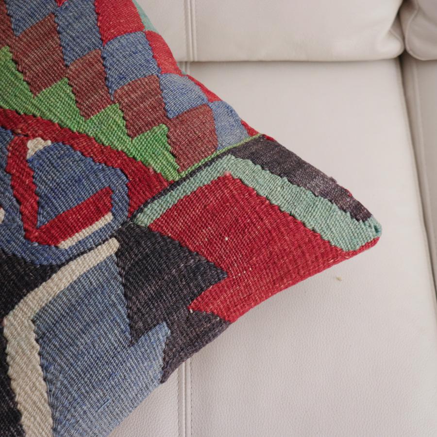 オールドキリム クッションカバー 40cm角 40×40cm エシュメ |  | 02