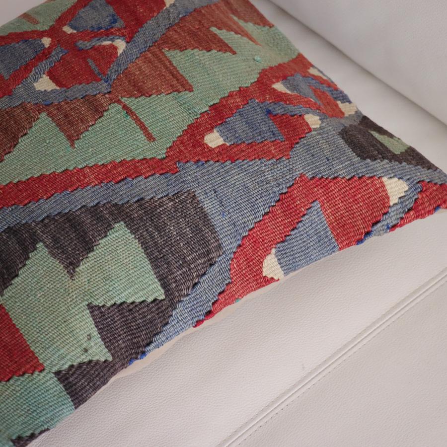 オールドキリム クッションカバー 40cm角 40×40cm エシュメ |  | 02