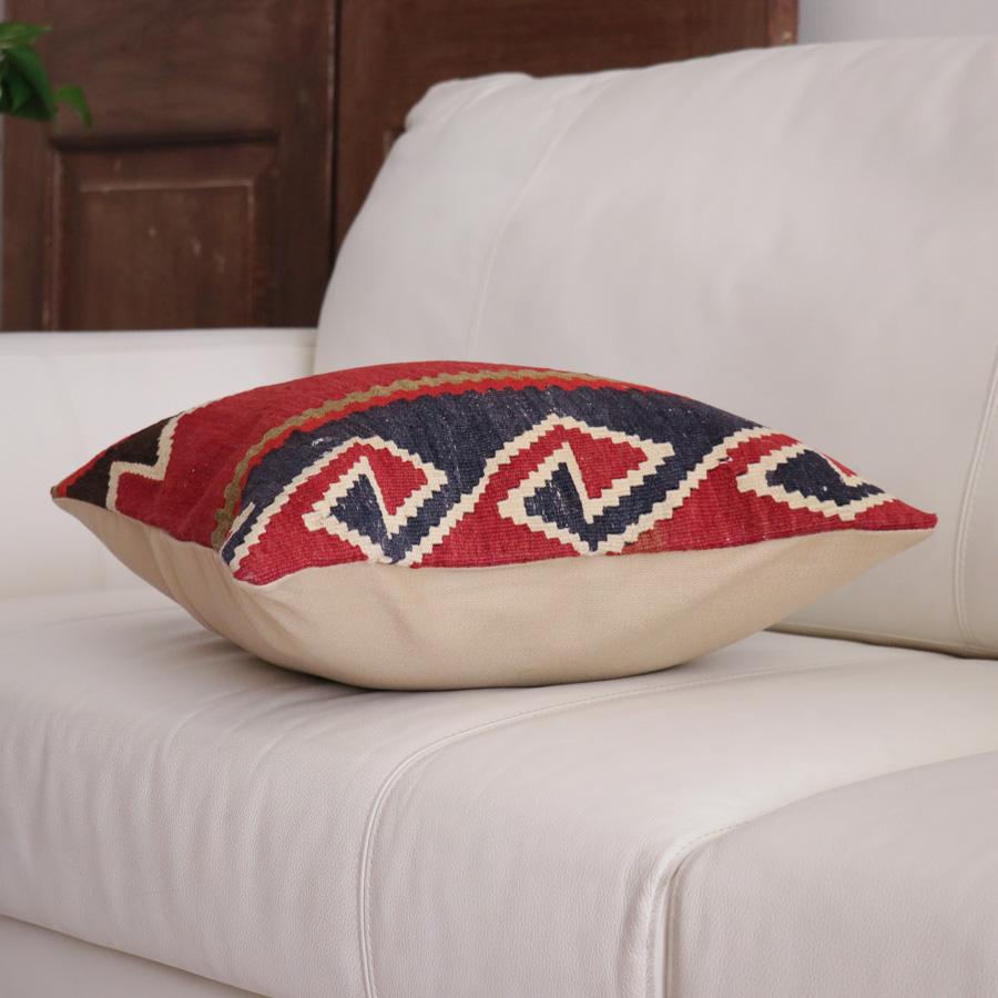 オールドキリム クッションカバー 40cm角 40×40cm クバ　レッド＆ネイビー　コーカサス地方 |  | 04