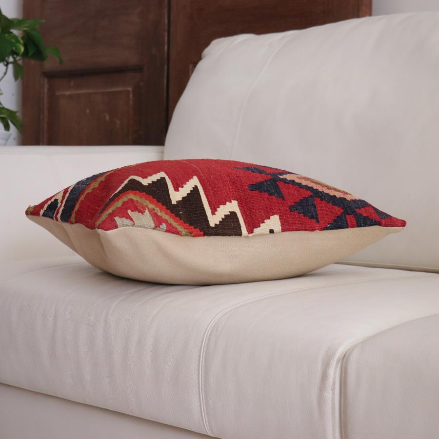 オールドキリム クッションカバー 40cm角 41×41cm クバ　レッド＆ネイビー　コーカサス地方 |  | 04