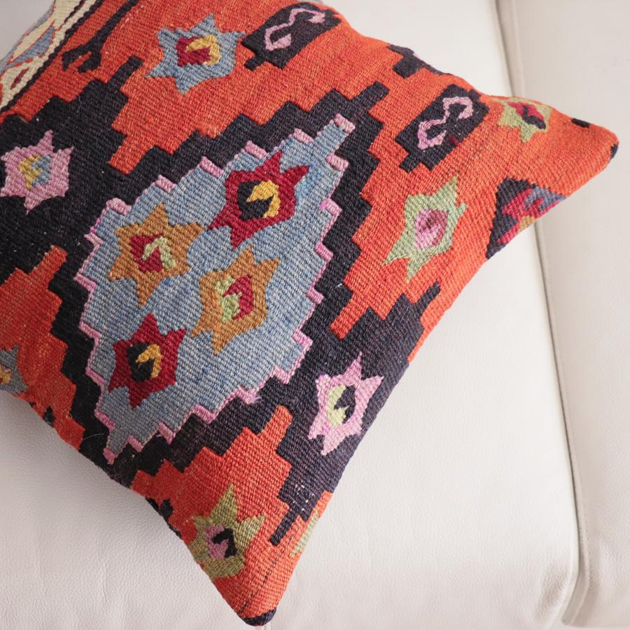 オールドキリム クッションカバー 40cm角 40×39cm アンテップ　ソロモンの星 |  | 01