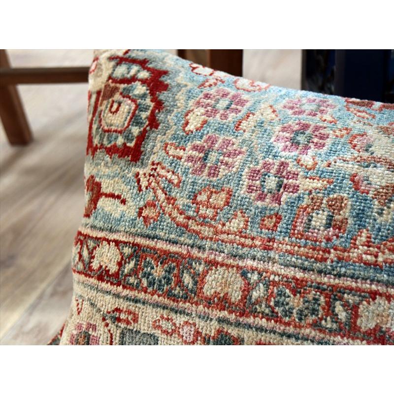 トライバルラグ 絨毯クッション 50×34cm コンヤ・ブルー＆レッド/横長 Lumber Pillow |  | 03