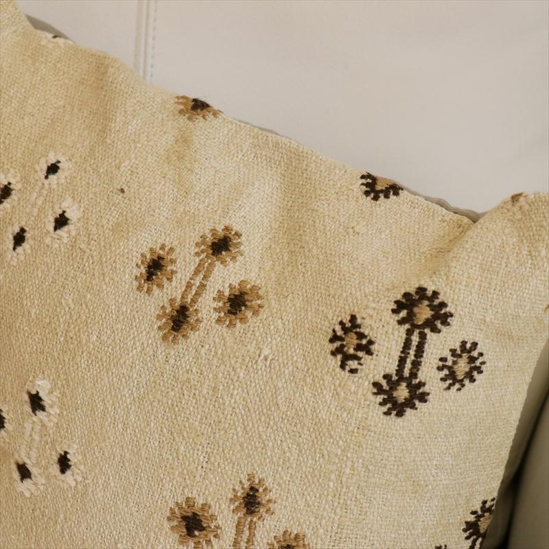 オールドキリムクッションカバー　40cm角サイズクリーム色　ジジム　Sivas Old Kilim |  | 01