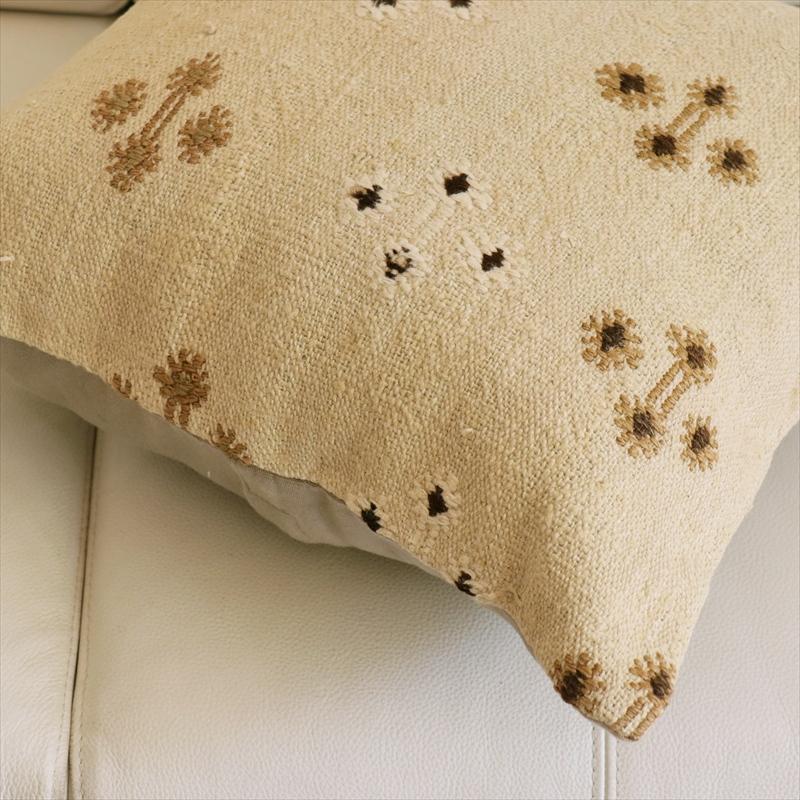 オールドキリムクッションカバー　40cm角サイズクリーム色　ジジム　Sivas Old Kilim |  | 03