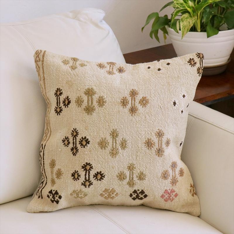 オールドキリムクッションカバー　40cm角サイズクリーム色　ジジム　Sivas Old Kilim | 
