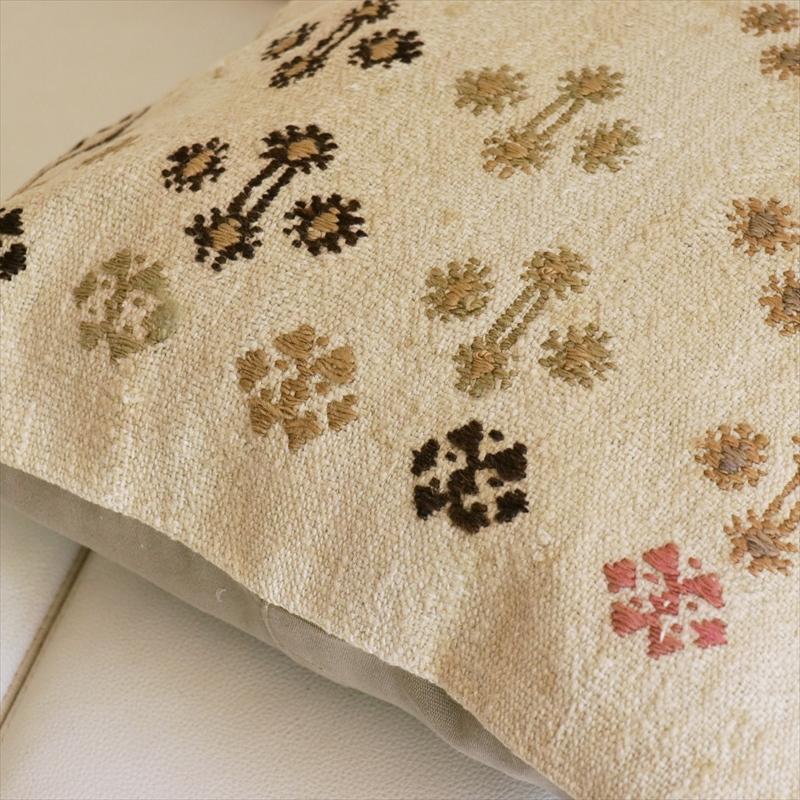 オールドキリムクッションカバー　40cm角サイズクリーム色　ジジム　Sivas Old Kilim |  | 03