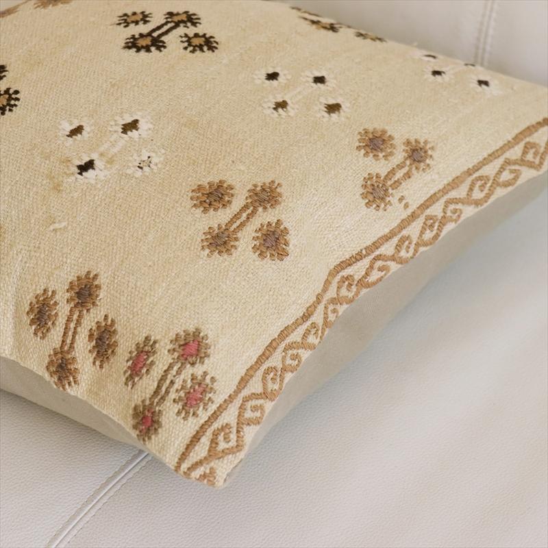 オールドキリムクッションカバー　40cm角サイズクリーム色　ジジム　Sivas Old Kilim |  | 02