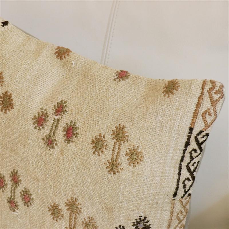 オールドキリムクッションカバー　40cm角サイズクリーム色　ジジム　Sivas Old Kilim |  | 01