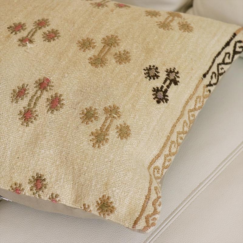 オールドキリムクッションカバー　40cm角サイズクリーム色　ジジム　Sivas Old Kilim |  | 02