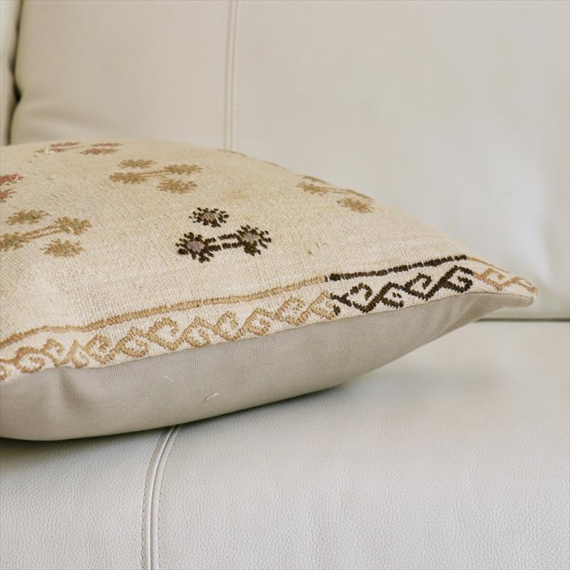 オールドキリムクッションカバー　40cm角サイズクリーム色　ジジム　Sivas Old Kilim |  | 04