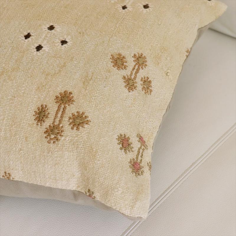 オールドキリムクッションカバー　40cm角サイズクリーム色　ジジム　Sivas Old Kilim |  | 02