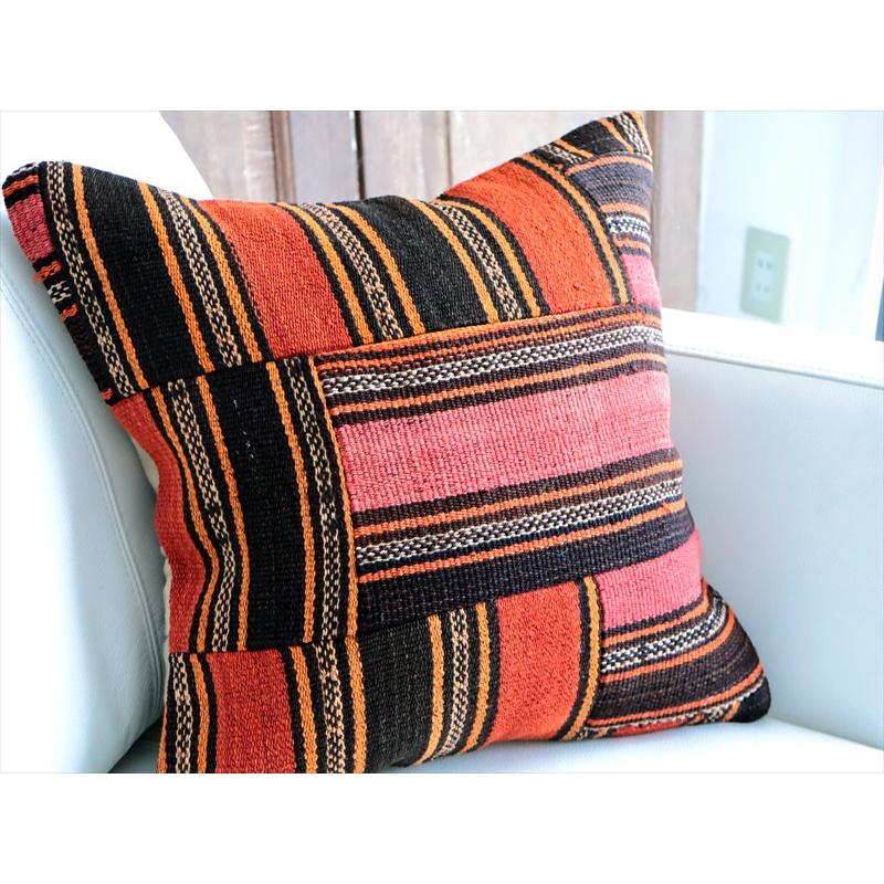 オールドキリムクッションカバー 39×39cm トルコのウール手織りキリム パッチワーク OUTLET・アウトレット・難あり |  | 02