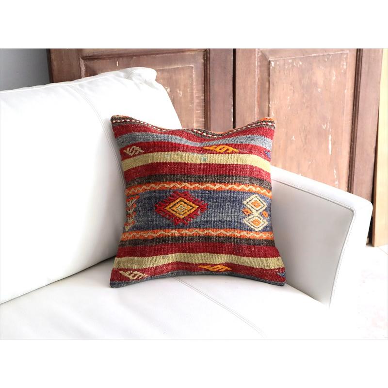 オールドキリム 40cm角クッションカバー 39×39cm ボーダー・ジジム Old Kilim Cushion |  | 01