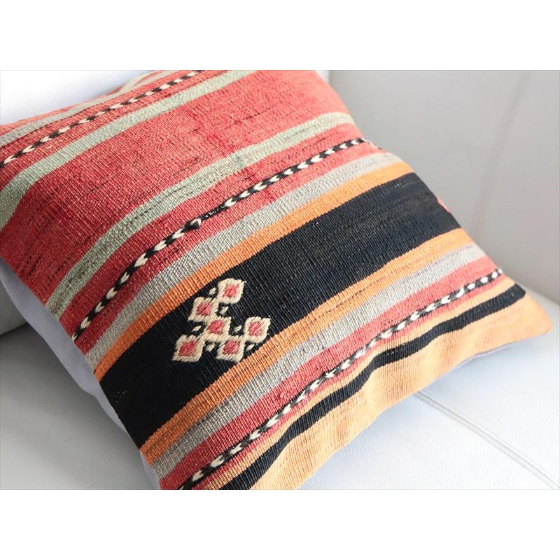 オールドキリム 40cm角クッションカバー 40×40cm ボーダー・ジジム Old Kilim Cushion |  | 02