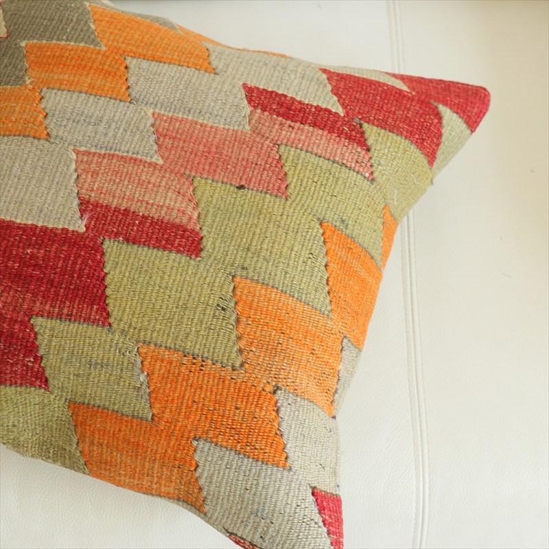 オールドキリム 40cm角クッションカバー 40×40cm チャル Old Kilim Cushion OUTLET・アウトレット・難あり |  | 01