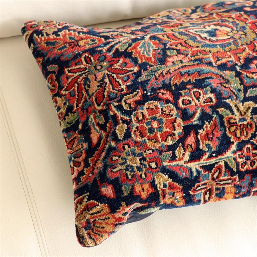 ヴィンテージラグ パイル織りラグ　クッションカバー 36×43cm トルコ絨毯ヘレケ Old Carpet Cushion |  | 01