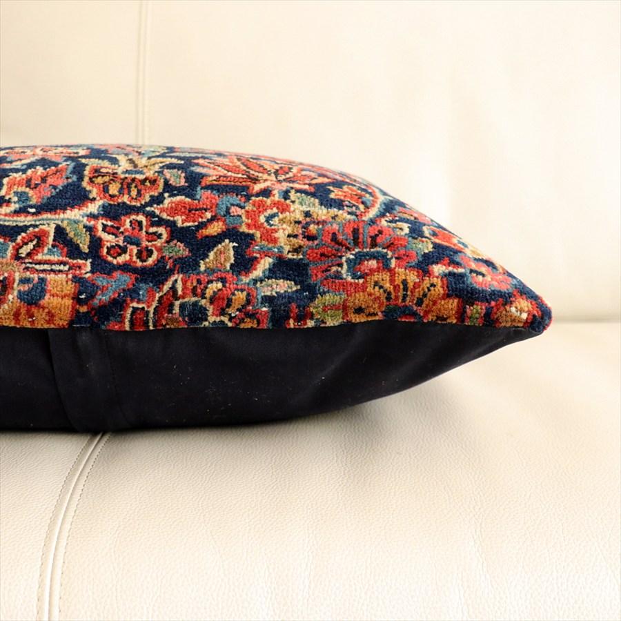 ヴィンテージラグ パイル織りラグ　クッションカバー 36×43cm トルコ絨毯ヘレケ Old Carpet Cushion |  | 03