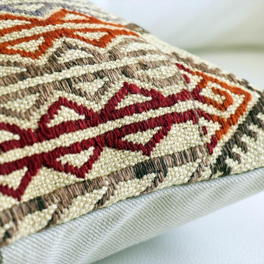 オールドキリムクッションカバー 41×40cm 刺繍のようなジジム Old Kilim Cushion |  | 03