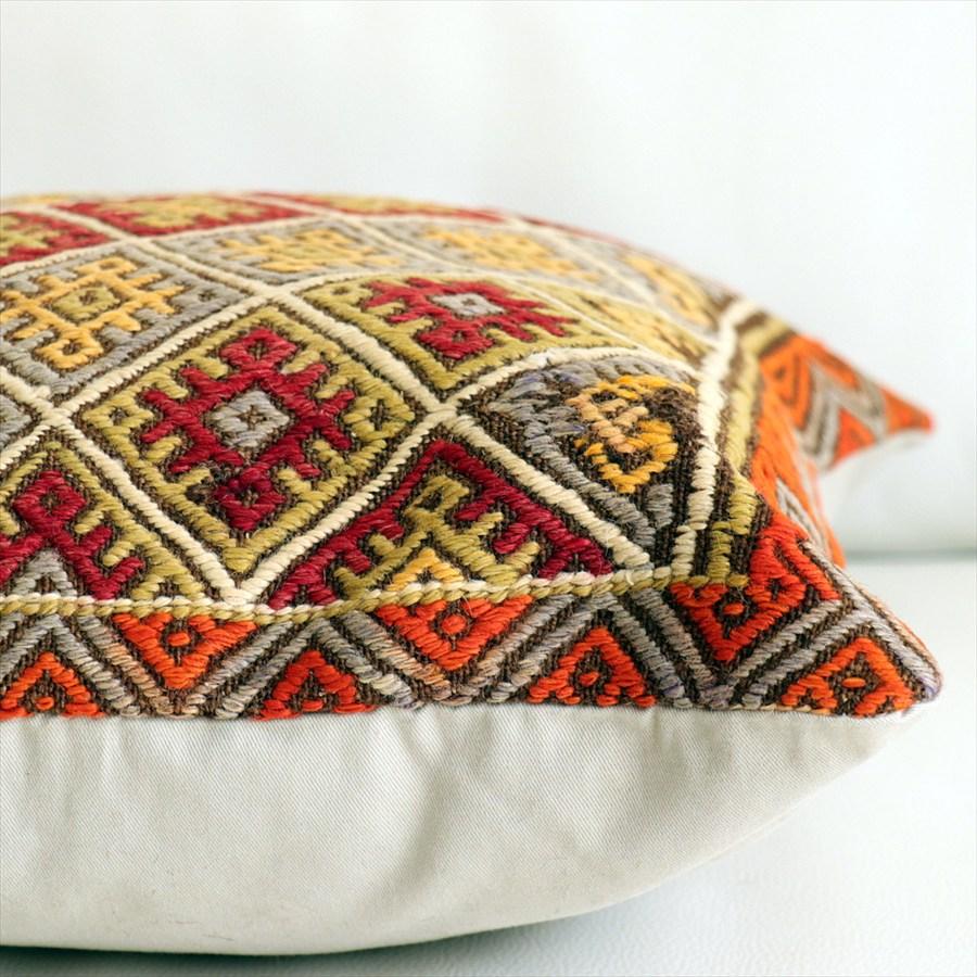 オールドキリム クッションカバー 40×39cm ひし形のジジム Old Kiilim Cushion |  | 04