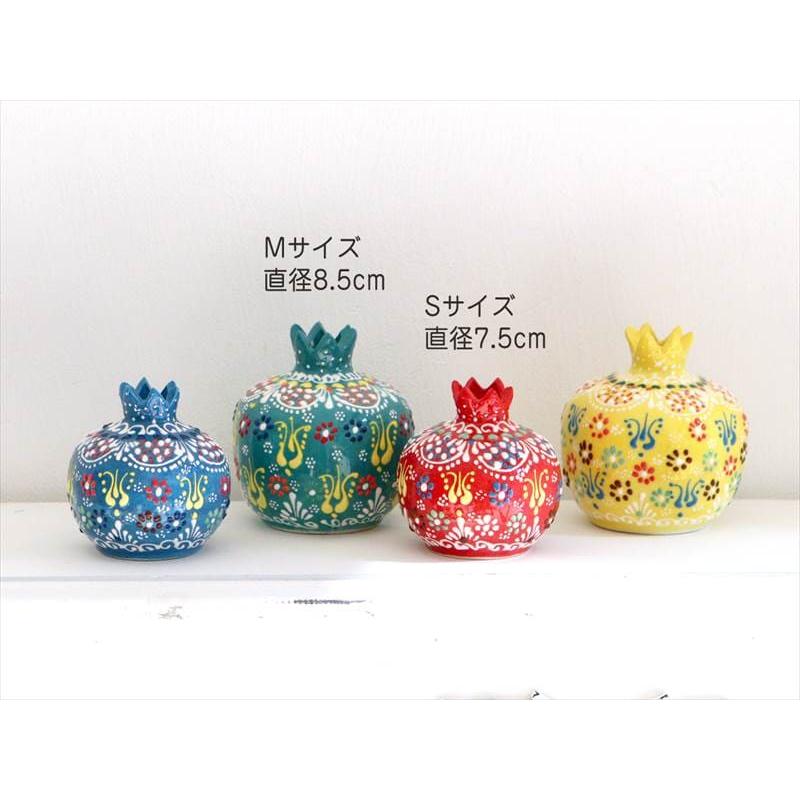 トルコ　ハンドメイド磁器　ザクロ置物 トルコ陶器 ザクロ Sサイズ 高さ8×直径7.5cm フラワーデザイン