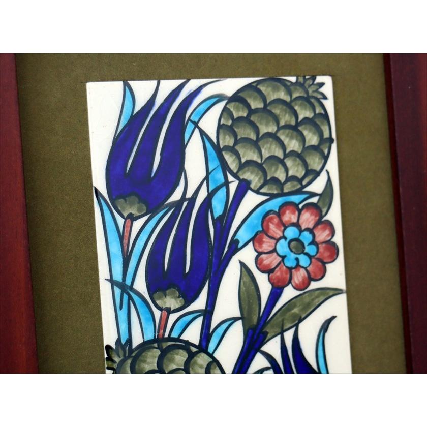 手書きタイル トルコ陶器 ミニタイル1枚額 H29×W19×D1.5cm チューリップ＆アーチチョークのような花 Turkish Hand Paint Tile |  | 02