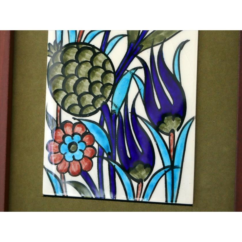 手書きタイル トルコ陶器 ミニタイル1枚額 H29×W19×D1.5cm チューリップ＆アーチチョークのような花 Turkish Hand Paint Tile |  | 03