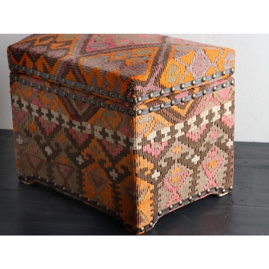 オールドキリム木製家具 宝箱Ｍサイズカルス W36.5xH31xD27cm | ブランド登録なし | 04